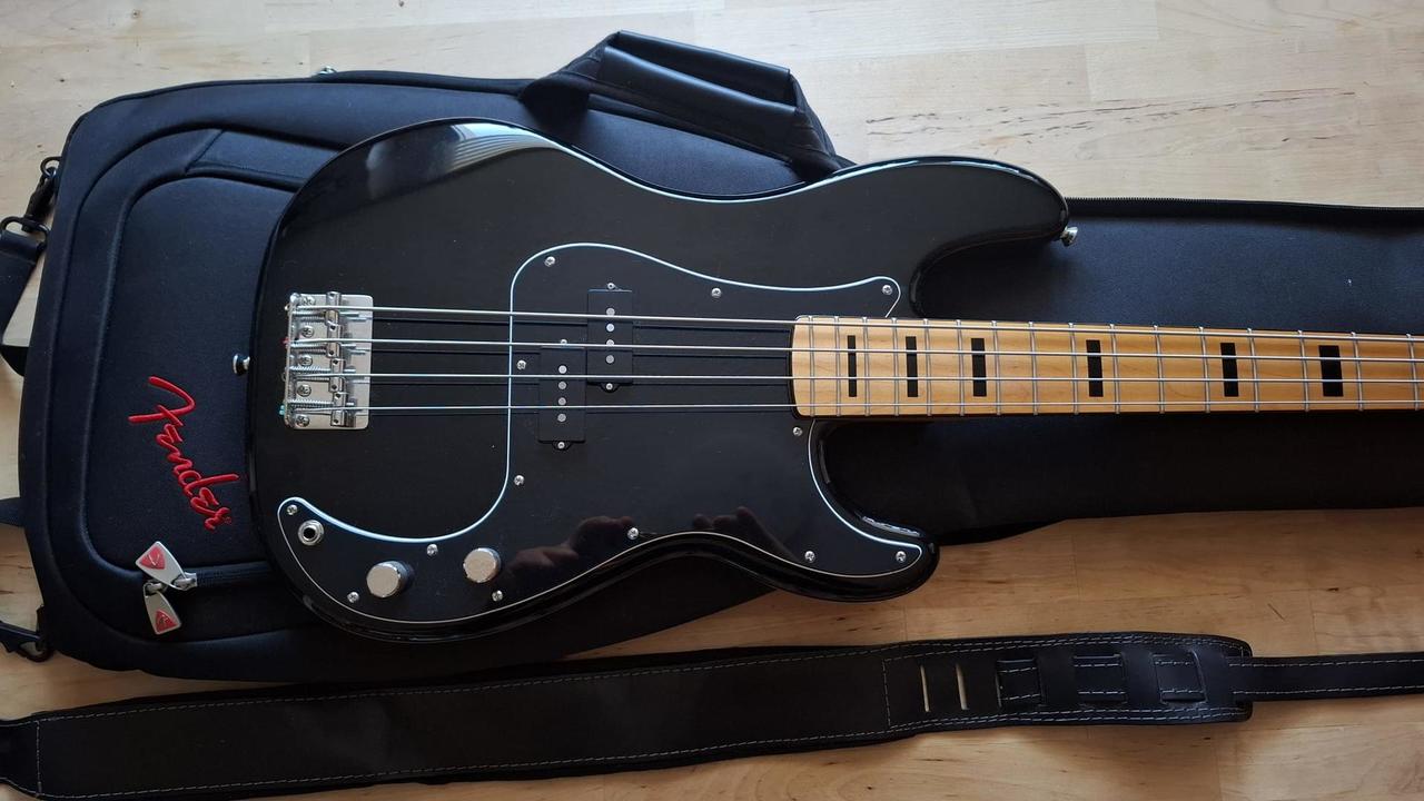 Precision Bass Fender Squier Classic Vibe 70s