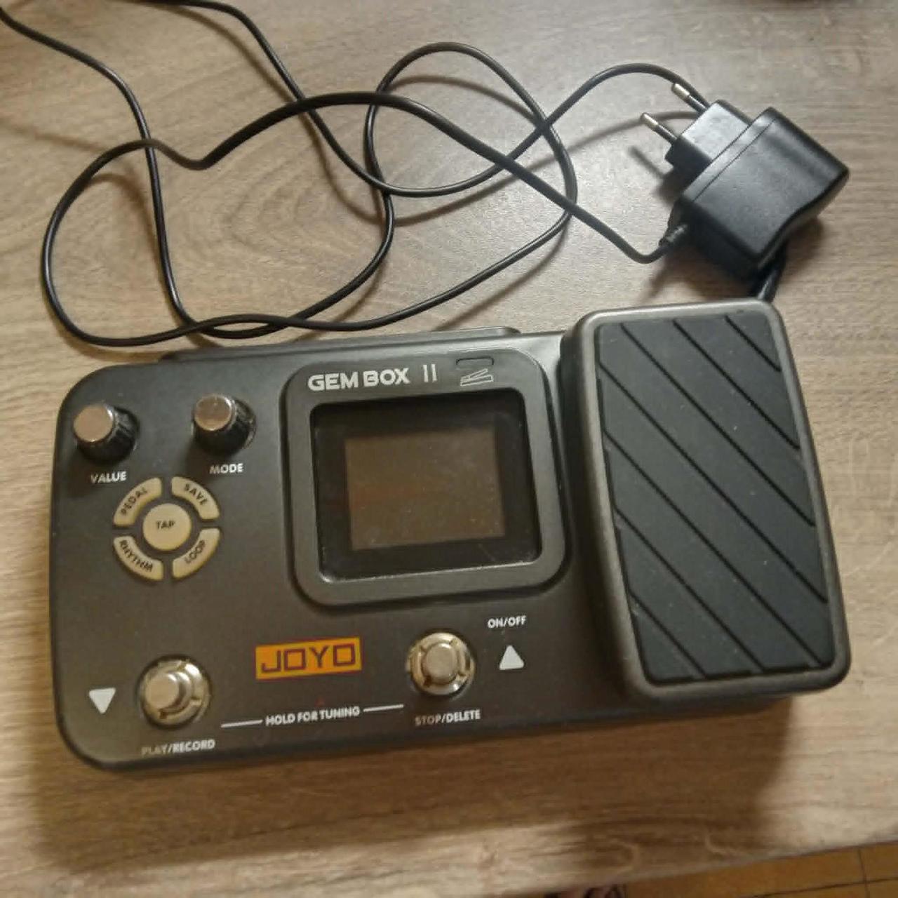 Multiefektový kytarový pedál JOYO Gem Box II
