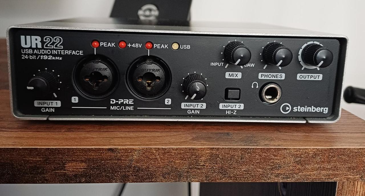 Steinberg UR22