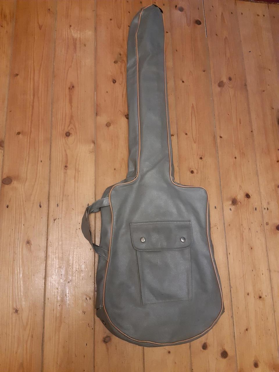 Jolana Iris Bass - bezpražcová