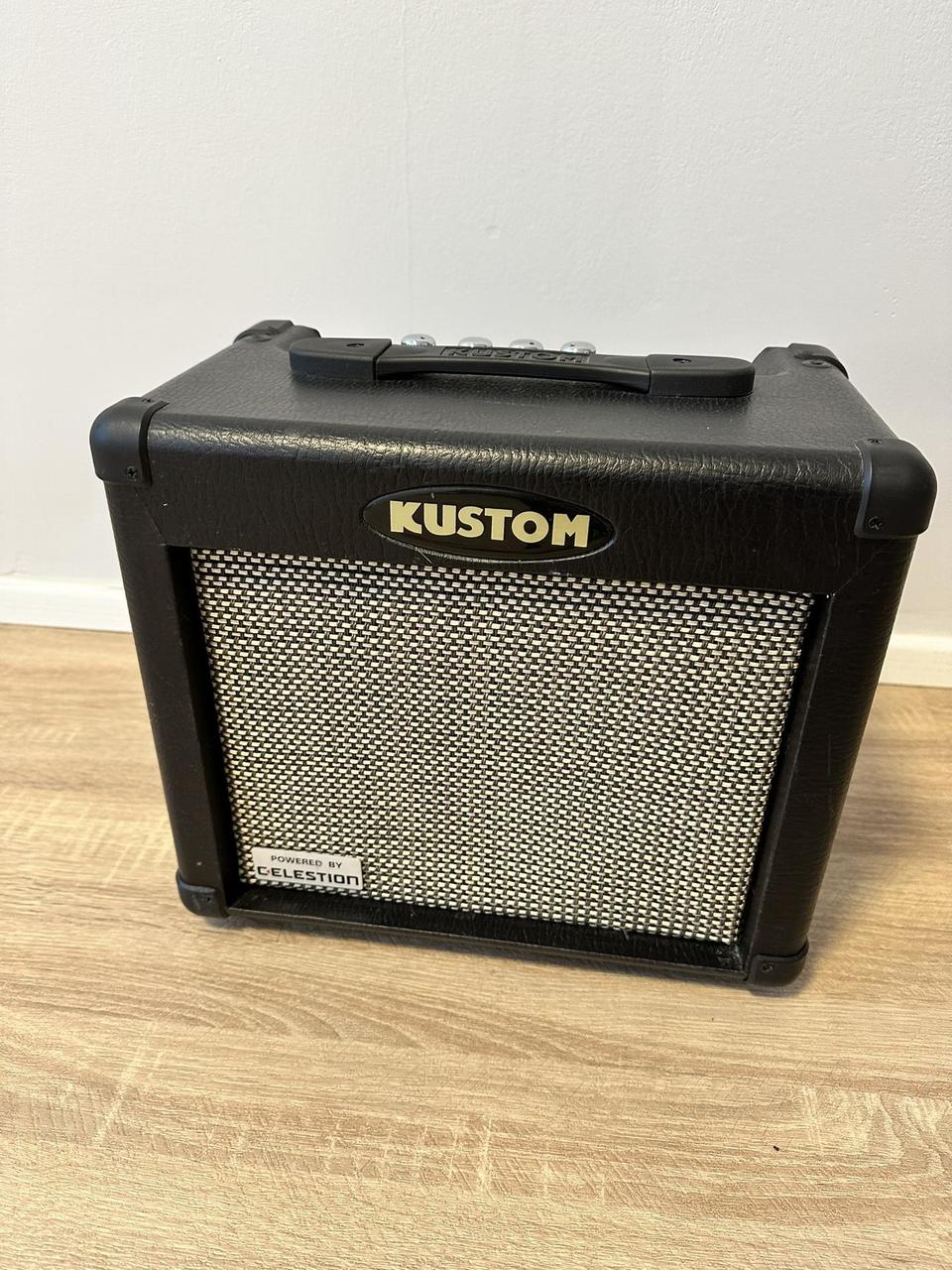 KUSTOM TUBE 12A
