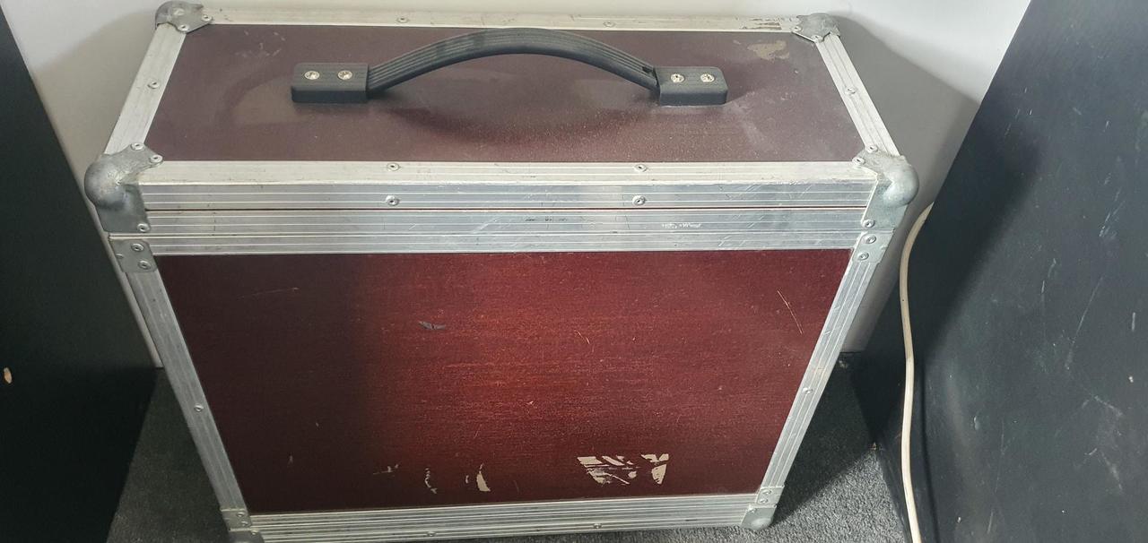 PreSonus RM32 AI včetně case 6U